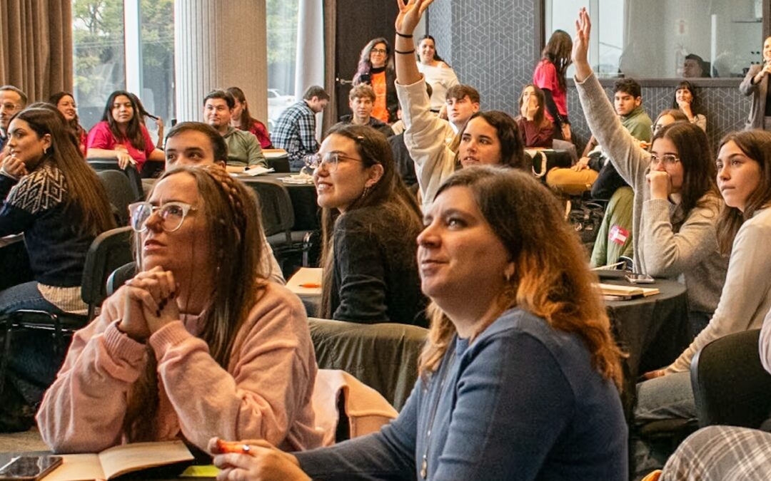 Detrás del humo sí se ve: así fue nuestra hackathon en Córdoba, Argentina